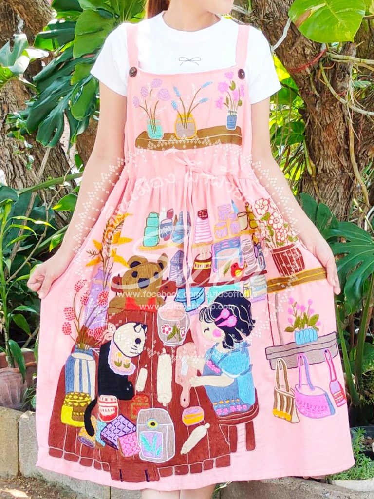 ผ้าฝ้ายปักมือ, ชุดพื้นเมือง, ชุดพื้นเมืองแฟชั่น, งานฝีมือแฮนด์เมด, ผ้าปักมือ, เดรส, ชุดเดรส, ชุดแซก, เดรสงานปัก, เดรสปักมือ, เดรสผ้าฝ้าย, เดรสผ้าฝ้ายปักมือ, ชุดแซกปักมือ, ชุดแซกผ้าฝ้าย